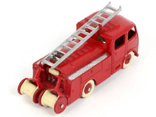 Lot 307 - DINKY TOYS (FRANCE) (1)