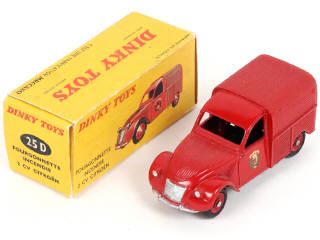 Lot 300 - DINKY TOYS (FRANCE) (1)