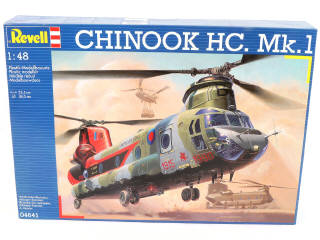 Lot 10 - REVELL (ALLEMAGNE) (2)