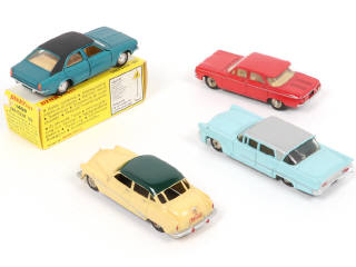 Lot 314 - DINKY TOYS (FRANCE) (4)