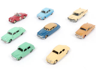 Lot 291 - DINKY TOYS (GB) (8)
