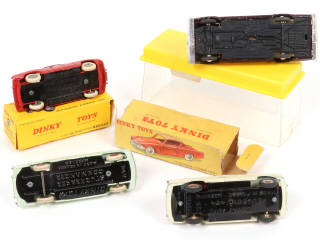 Lot 313 - DINKY TOYS (FRANCE) (4)