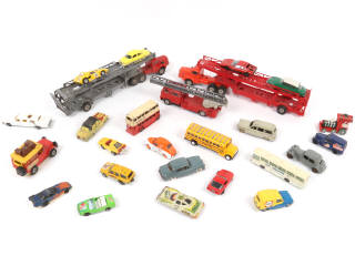 Lot 75 - DIVERS (26)