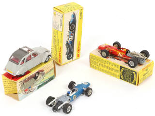 Lot 310 - DINKY TOYS (FRANCE) (3)