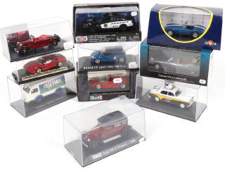 Lot 92 - DIVERS (10)