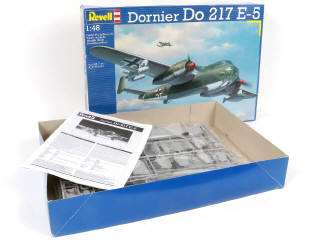 Lot 25 - REVELL (ALLEMAGNE) (2)