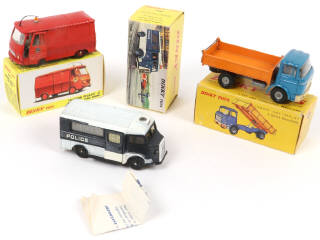 Lot 232 - DINKY TOYS (FRANCE) (3)