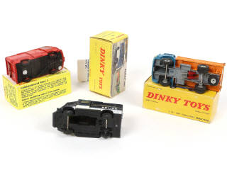 Lot 232 - DINKY TOYS (FRANCE) (3)