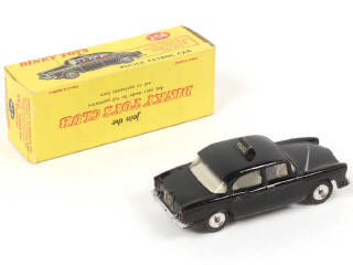 Lot 247 - DINKY TOYS (GB) (1)