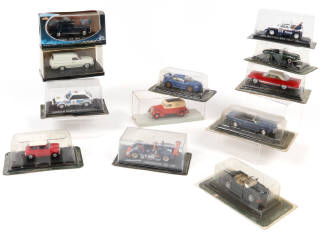 Lot 100 - DIVERS (12)