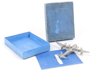 Lot 256 - DINKY TOYS (GB) (1)