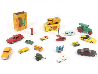 Lot 117 - DIVERS (18)