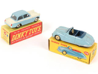 Lot 272 - DINKY TOYS (GB) (2)