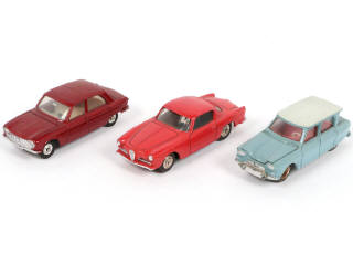 Lot 289 - DINKY TOYS (FRANCE) (3)