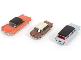 Lot 290 - DINKY TOYS (FRANCE) (3)