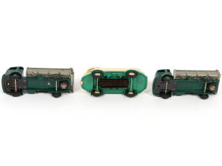 Lot 291 - DINKY TOYS (FRANCE) (3)