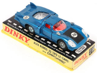 Lot 252 - DINKY TOYS (GB) (3)