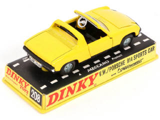 Lot 252 - DINKY TOYS (GB) (3)