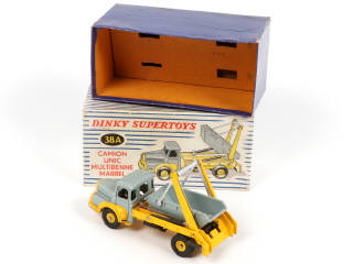 Lot 282 - DINKY TOYS (FRANCE) (1)