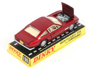 Lot 255 - DINKY TOYS (GB) (3)