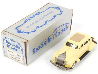 Lot 142 - BROOKLIN MODELS (GB) (1)