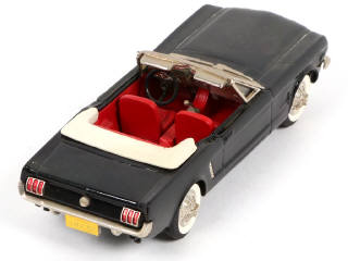 Lot 138 - BROOKLIN MODELS (GB) (1)