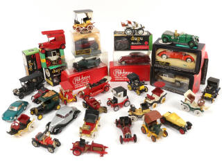 Lot 58 - DIVERS (34)