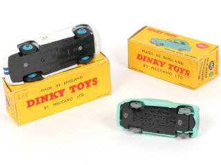 Lot 242 - DINKY TOYS (GB) (2)