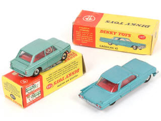 Lot 240 - DINKY TOYS (GB) (2)