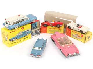 Lot 264 - DINKY TOYS (GB) (5)