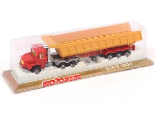 Lot 213 - MAJORETTE (FRANCE) (1)