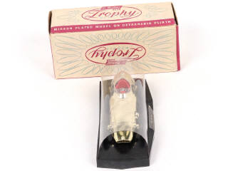 Lot 209 - TROPHY MODELS (GB) (1)