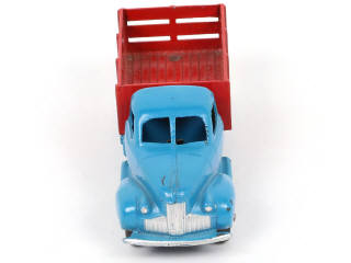 Lot 264 - DINKY TOYS (FRANCE) (1)