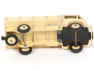 Lot 262 - DINKY TOYS (FRANCE) (1)