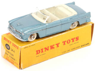 Lot 282 - DINKY TOYS (FRANCE) (1)