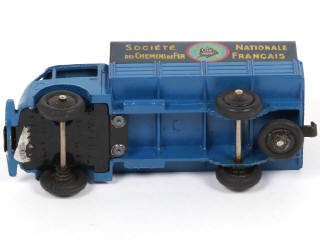 Lot 263 - DINKY TOYS (FRANCE) (1)