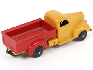 Lot 268 - DINKY TOYS (FRANCE) (1)