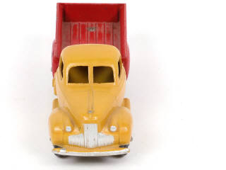 Lot 268 - DINKY TOYS (FRANCE) (1)