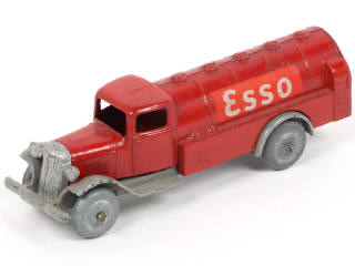 Lot 259 - DINKY TOYS (FRANCE) (1)