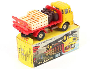 Lot 340 - DINKY TOYS (FRANCE) (1)