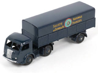 Lot 269 - DINKY TOYS (FRANCE) (1)