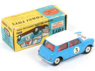 Lot 89 - CORGI TOYS (GB) (1)