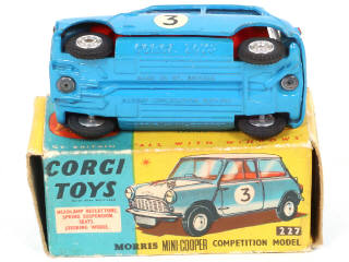 Lot 89 - CORGI TOYS (GB) (1)