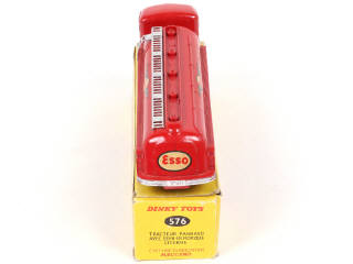 Lot 334 - DINKY TOYS (FRANCE) (1)