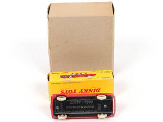 Lot 274 - DINKY TOYS (FRANCE) (2)