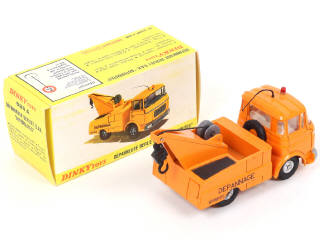 Lot 342 - DINKY TOYS (FRANCE) (1)