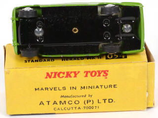 Lot 212 - NICKYTOYS (INDE) (1)