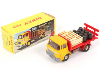 Lot 339 - DINKY TOYS (FRANCE) (1)