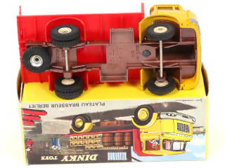 Lot 339 - DINKY TOYS (FRANCE) (1)
