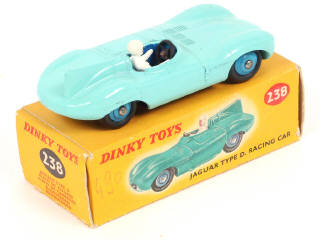 Lot 240 - DINKY TOYS (GB) (1)